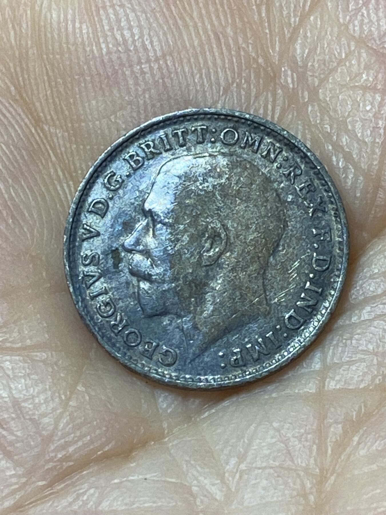 2025年第九十五场(总第一百二十一场）外国好品散币(免佣金) 英国🇬🇧1914年3便士银币(乔治五世第一版，925银)