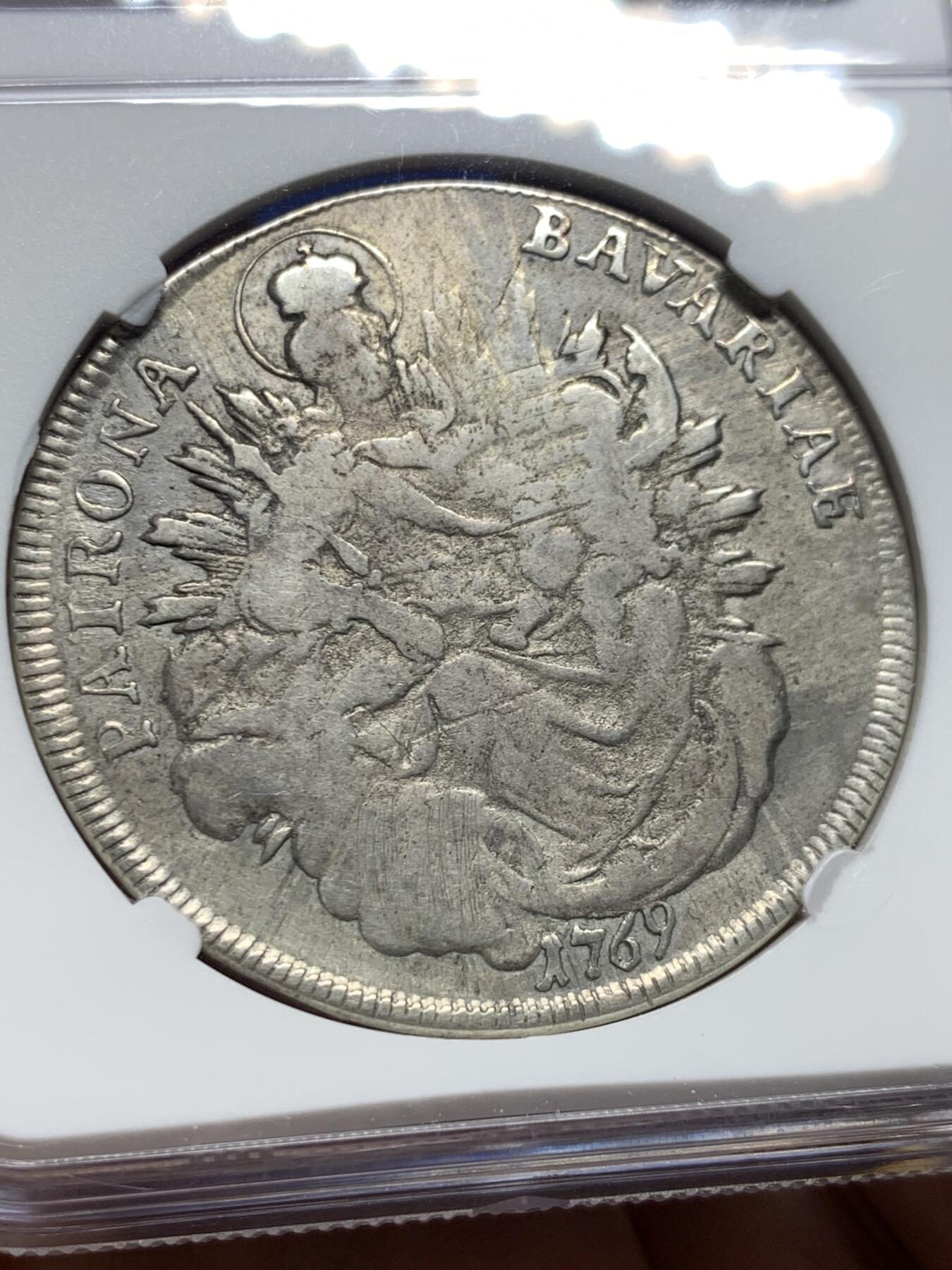 《竞宝斋》第421场 周日，周一，周二  3场连拍 （全场包邮） NGC VF 德国巴伐利亚 1769年 圣母抱婴1泰勒银币 正面细节不错
