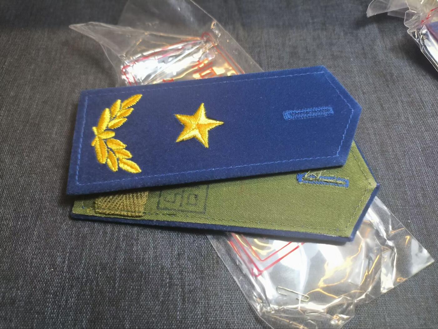 罗岚⭐爱藏⭐精品国庆假期专拍-分享拍场赚佣金 su-M87式少将肩章 全新带原包装
