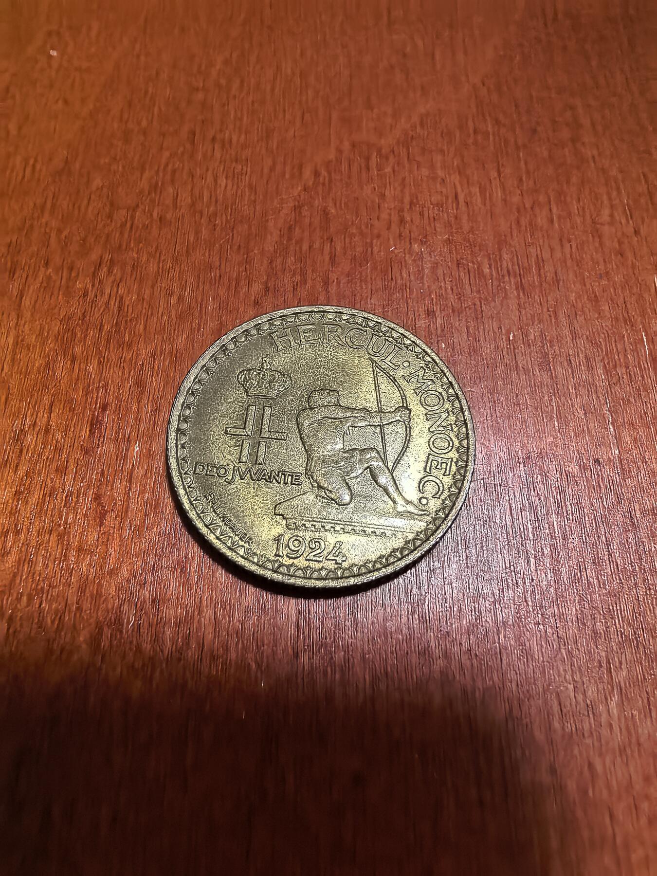 长老汇蛇年精选第五十一场拍卖 1924摩纳哥大力神2法郎铝铜币，克书225美金