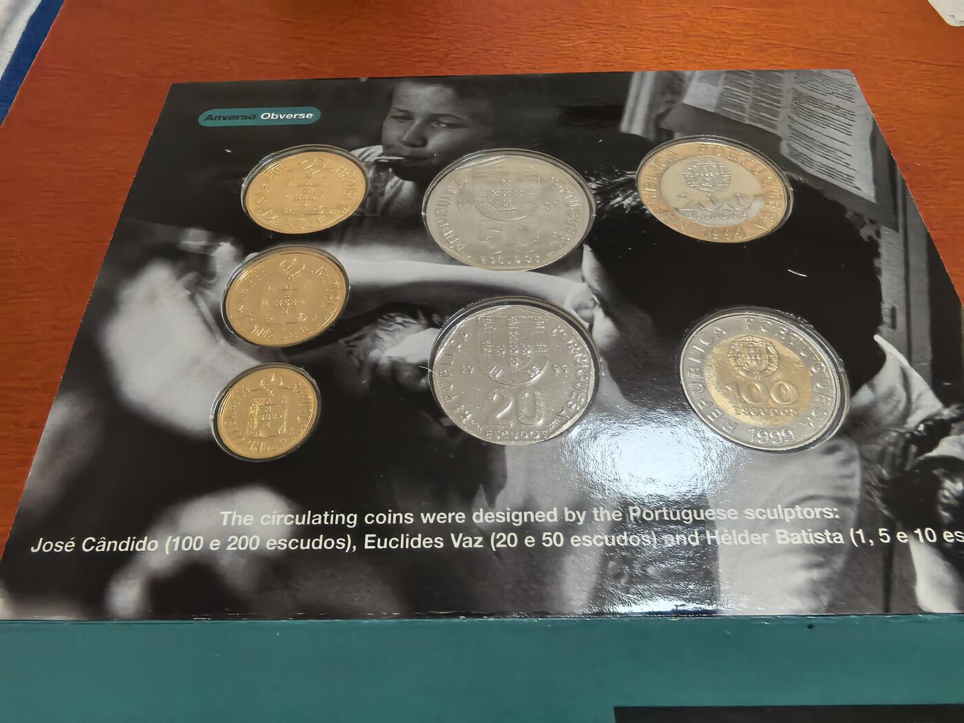 长老汇蛇年精选第五十一场拍卖 1999葡萄牙联合国儿童基金会9枚套装，卡装