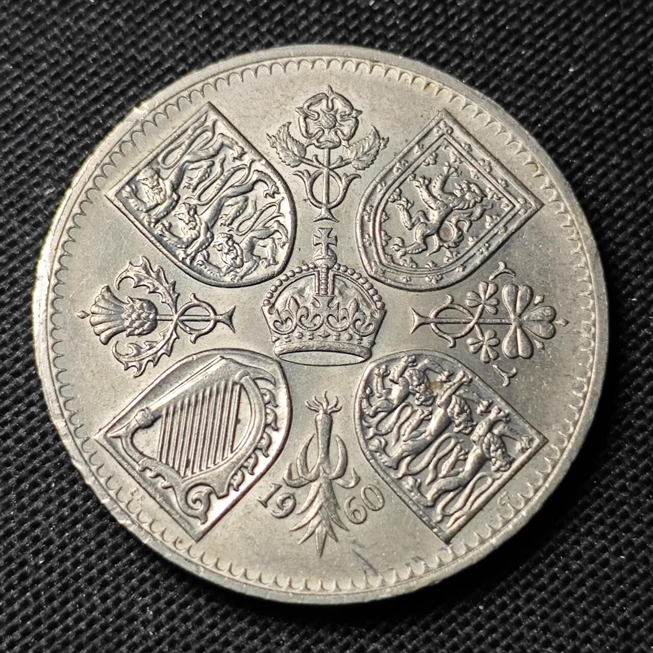 KK钱币收藏小铺 第346场 2月预留时间 周末发货 1960英国5先令 克朗形纪念币