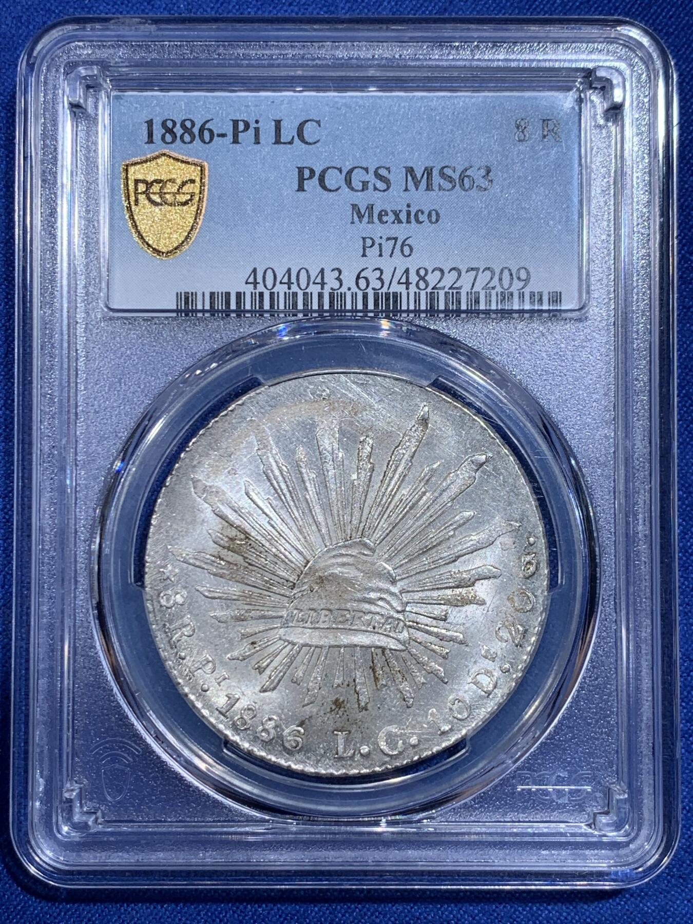 《竞宝斋》第421场 周日，周一，周二  3场连拍 （全场包邮） PCGS MS63 墨西哥1886年鹰洋8瑞尔 圣路易斯波托西PI厂 鉴定师LC 转光佳 少见厂别 高分极少 更高仅3枚