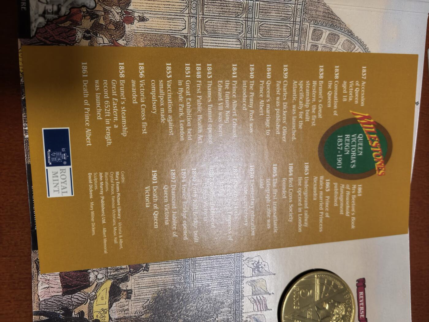 长老汇蛇年精选第五十一场拍卖 2001英国维多利亚克朗纪念5英镑铜币，卡装