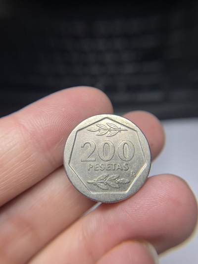 2025年集古藏今外币拍卖第九期-第1场—（总第271拍），可以寄存60天，满160元包邮。 - 1986年西班牙200比塞塔