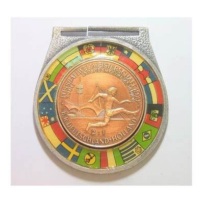 德国1974年世界杯16队国旗 彩色高浮雕精制双色大铜章 50MM - 德国1974年世界杯16队国旗 彩色高浮雕精制双色大铜章 50MM