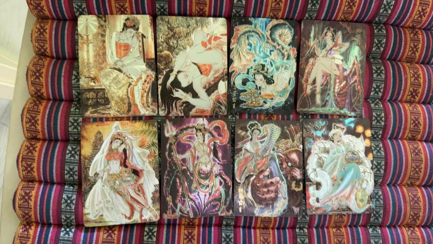 光影卡牌第23期，各家亲签，各家套卡，持续收拍品 彫仙解语花冷烫粗闪特卡8张
