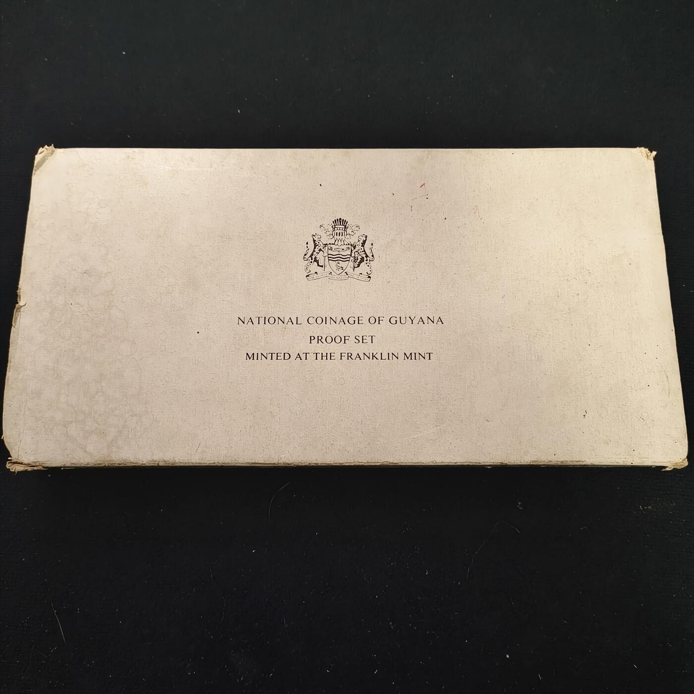 【全场包邮】纯粹捡漏拍463场-大量精品持续更新 圭亚那1976年官方精制套币-盒证全