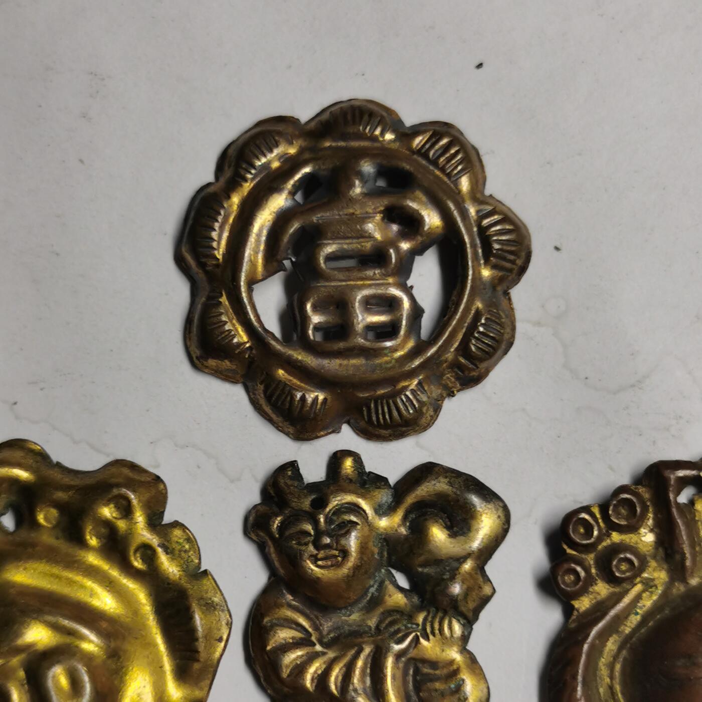 藏珍品阁专场76期 清末鎏金，有银的，有铜的