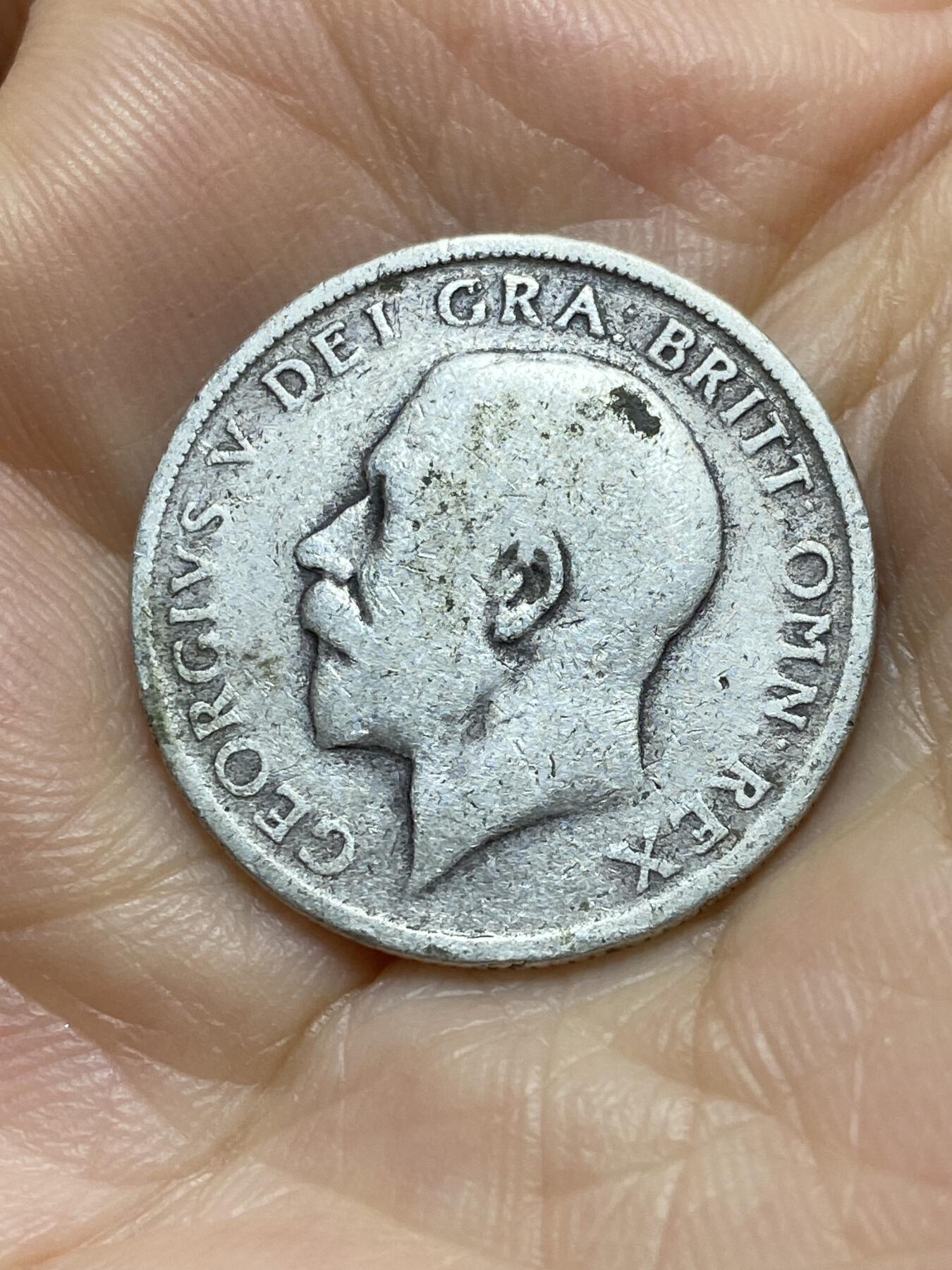 2025年第九十五场(总第一百二十一场）外国好品散币(免佣金) 英国🇬🇧1919年1先令银币(乔治五世第一版关门年，925银)