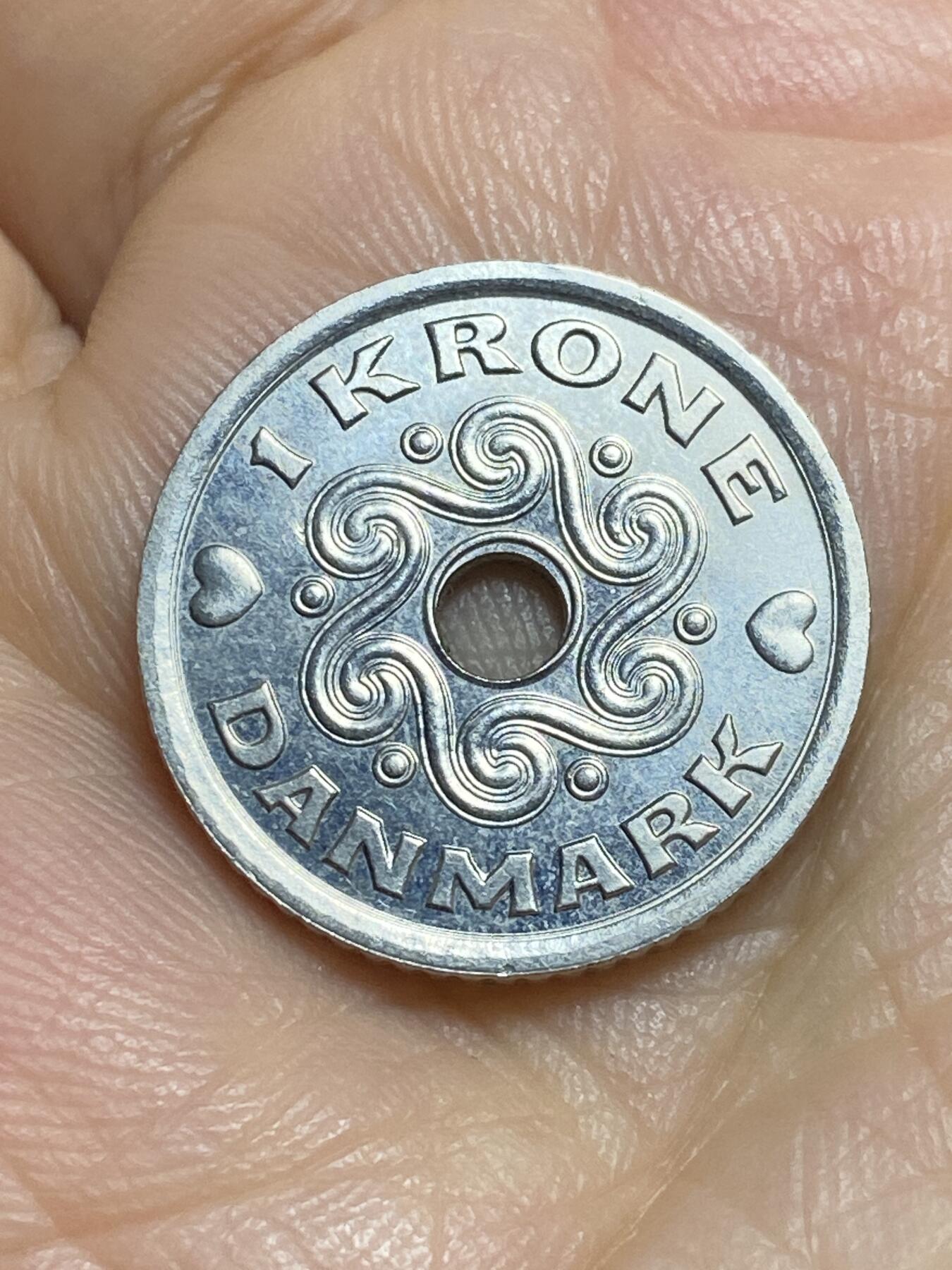 2025年第九十五场(总第一百二十一场）外国好品散币(免佣金) 丹麦🇩🇰2002年1克朗(玛格丽特二世时期，无标版)