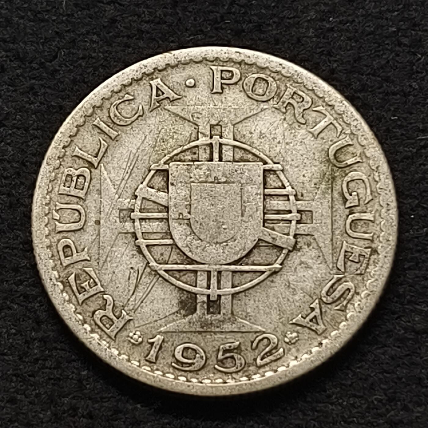 【全场包邮】纯粹捡漏拍462场 葡属安哥拉1952年10埃斯库多银币