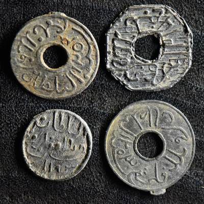【良泉】第40期【直播场】10月16日晚19.30点开拍！225组（本场结束后外出旅游。之前预存钱币的朋友请告知，将连同本场拍品一起邮寄）  - 17-18世纪【海上丝绸之路】东南亚锡钱4枚一组，总重2.99克