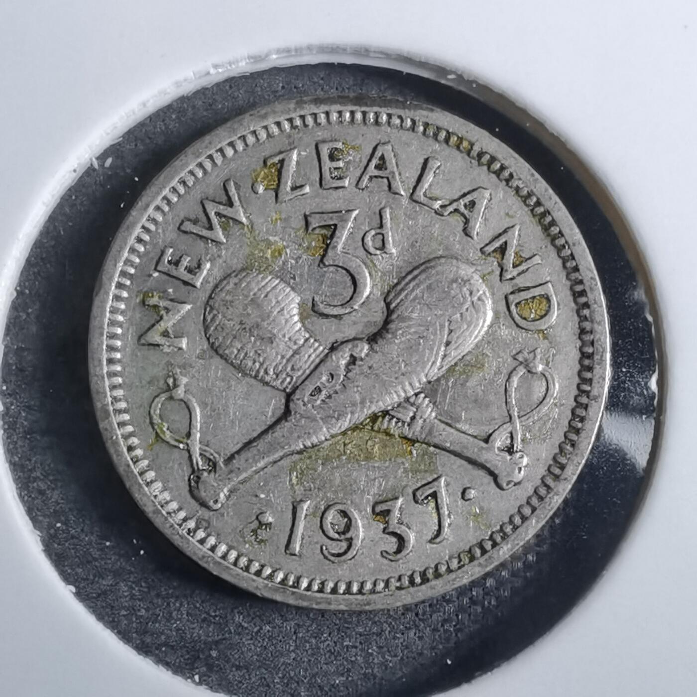 沼泽如烟--第848场 新西兰1937年3便士银币