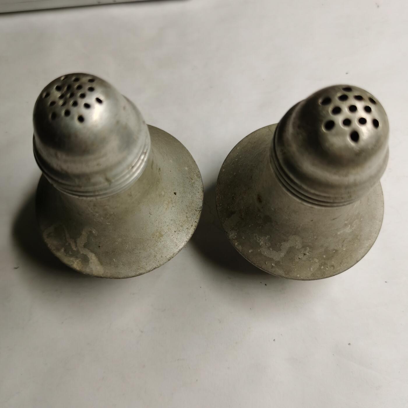 藏珍品阁专场76期 不倒翁一对