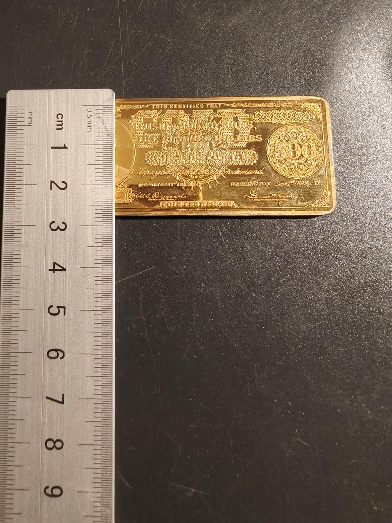 老王徽章第151期 美国1882年版500美元金币券纪念章     原盒（有损）  带证书    美国造币厂出品   带真品证书     尺寸70×28mm.   重量45.4g
