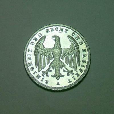 【旋风钱币】10月4日19:00准时开拍 精美欧洲币章 第三帝国货币等 全场包邮！ 德国魏玛1923年E版500马克 稀少精制PROOF版 发行量仅2000枚