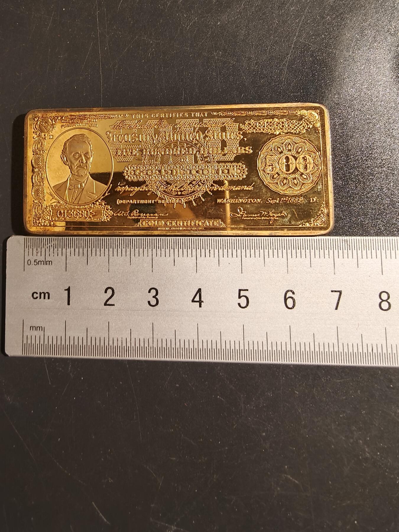 老王徽章第151期 美国1882年版500美元金币券纪念章     原盒（有损）  带证书    美国造币厂出品   带真品证书     尺寸70×28mm.   重量45.4g