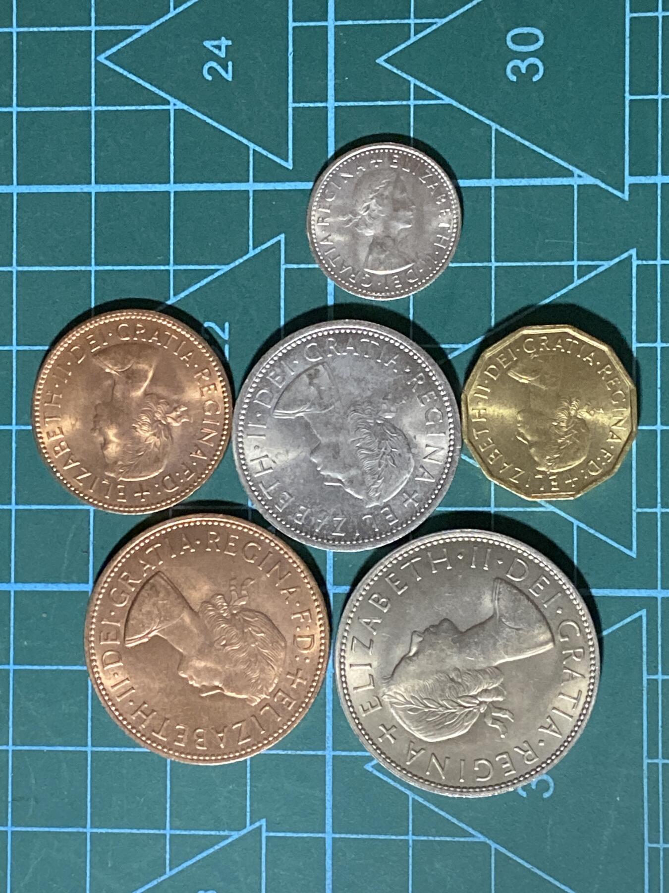 2025年第九十六场(总第一百二十二场）外国好品散币(免佣金) 英国🇬🇧1967年套币6枚(伊丽莎白二世青年桂冠第二版，普制币关门年)