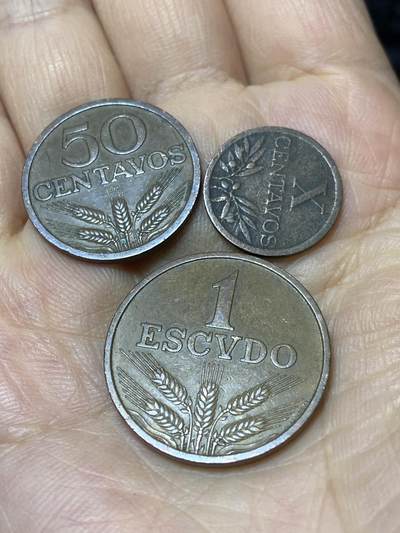 2025年第九十六场(总第一百二十二场）外国好品散币(免佣金) - 葡萄牙🇵🇹3枚：1971年1埃斯库多，1972年50分，1950年10分(共和国时期第三套和第四套)