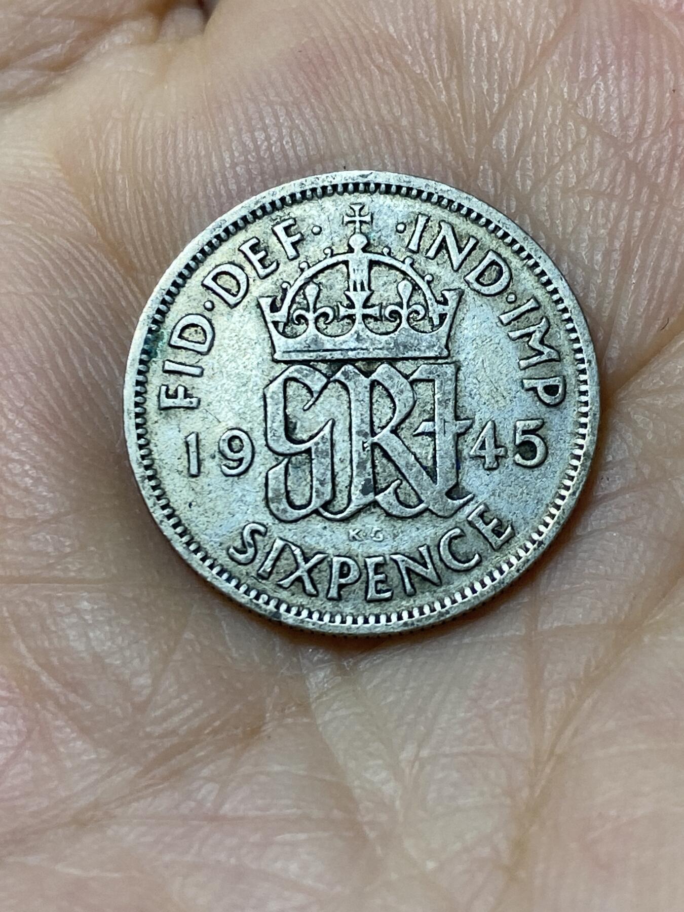 2025年第九十六场(总第一百二十二场）外国好品散币(免佣金) 英国🇬🇧1945年6便士银币(乔治六世第一版，500银)