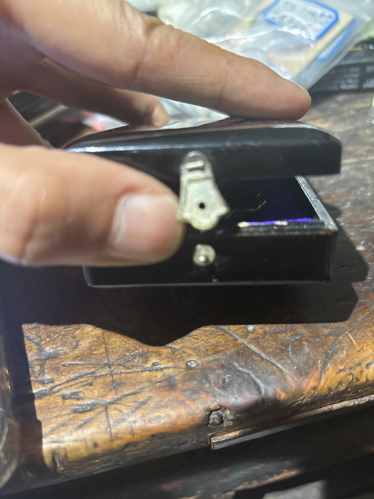 战时勋八等白叶好品原盒