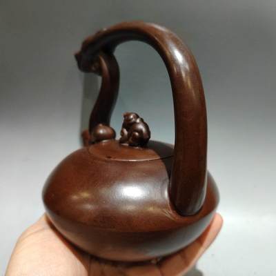  精品紫砂壶专场 - 曹洪喜大师落款 龙头提梁紫砂壶
