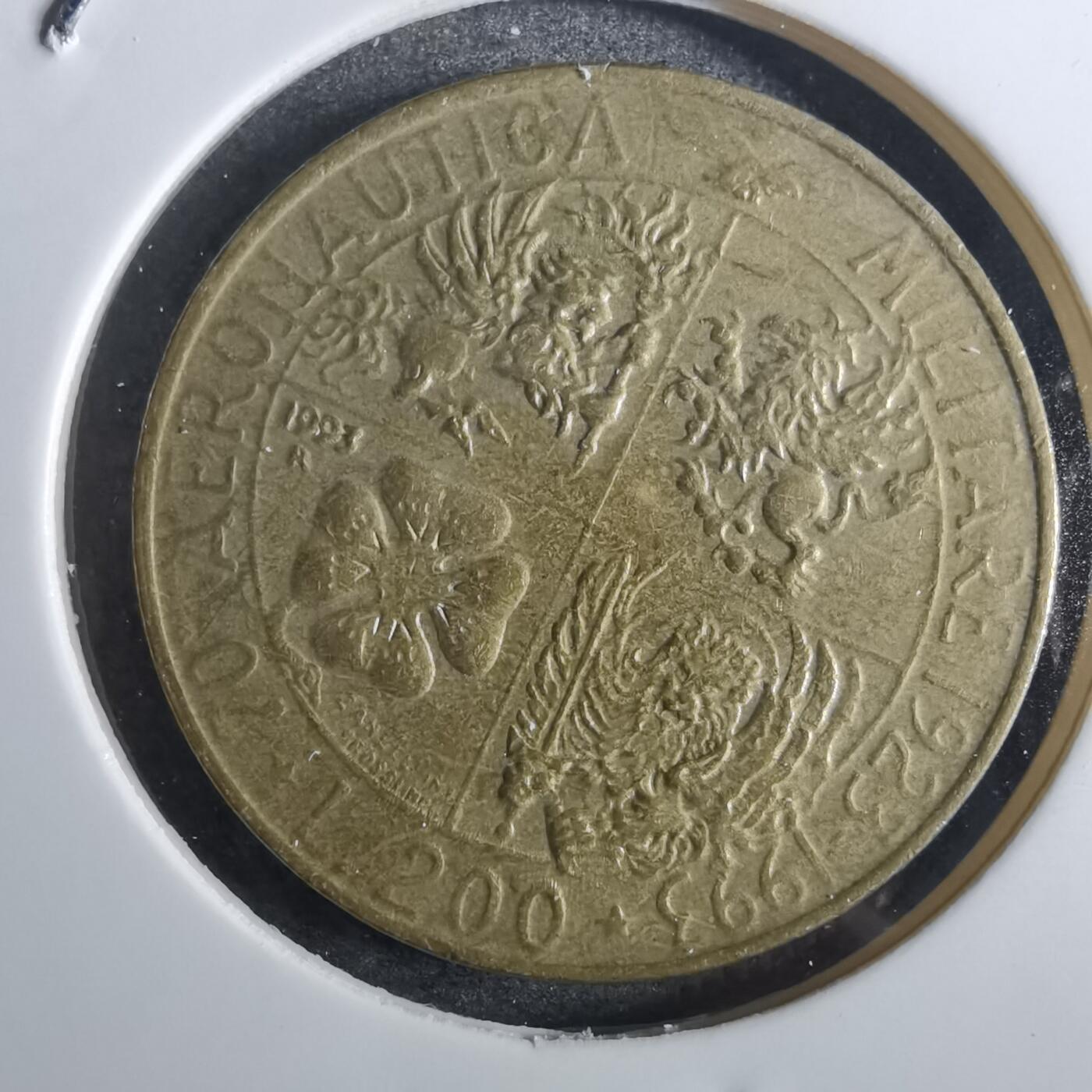 沼泽如烟--第849场 意大利1993年200里拉纪念币