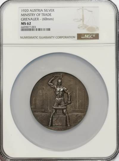 博洋堂“良辰美钰”中秋国庆双节精品专场暨第141期（全场包邮） - NGC MS62 奥地利工业贸易部纪念巨大银章，60mm大银，连盒子298克，超高浮雕，硬派风格已经有德三的气息与品味了！唯一冠军分！