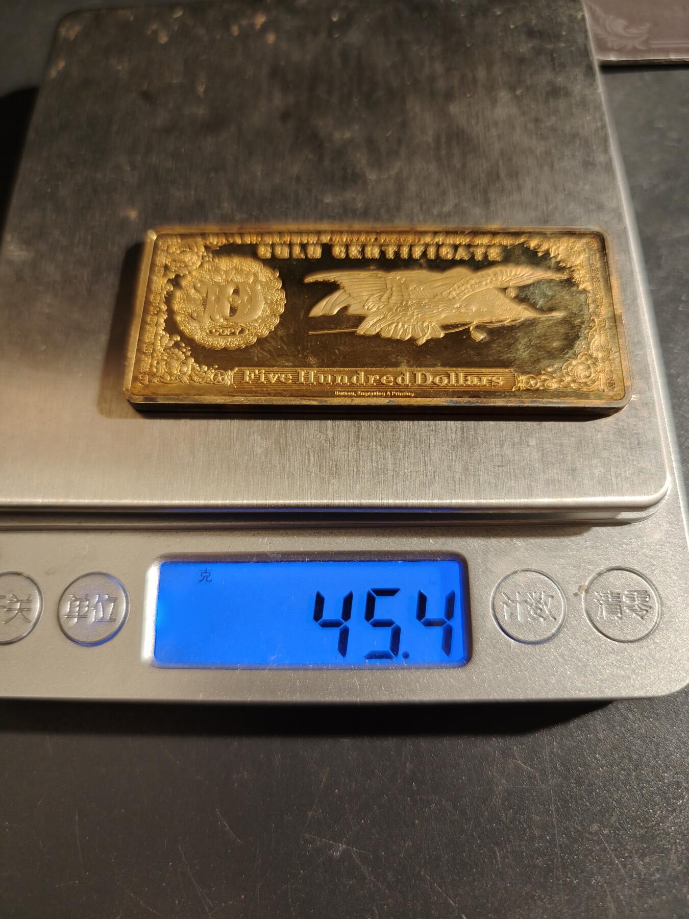 老王徽章第151期 美国1882年版500美元金币券纪念章     原盒（有损）  带证书    美国造币厂出品   带真品证书     尺寸70×28mm.   重量45.4g