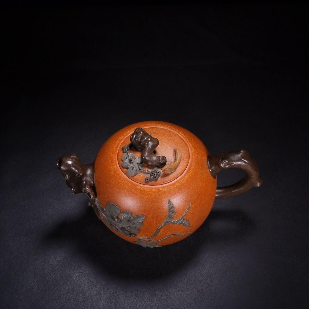  精品紫砂壶专场 蒋蓉大师落款 松鼠葡萄紫砂壶