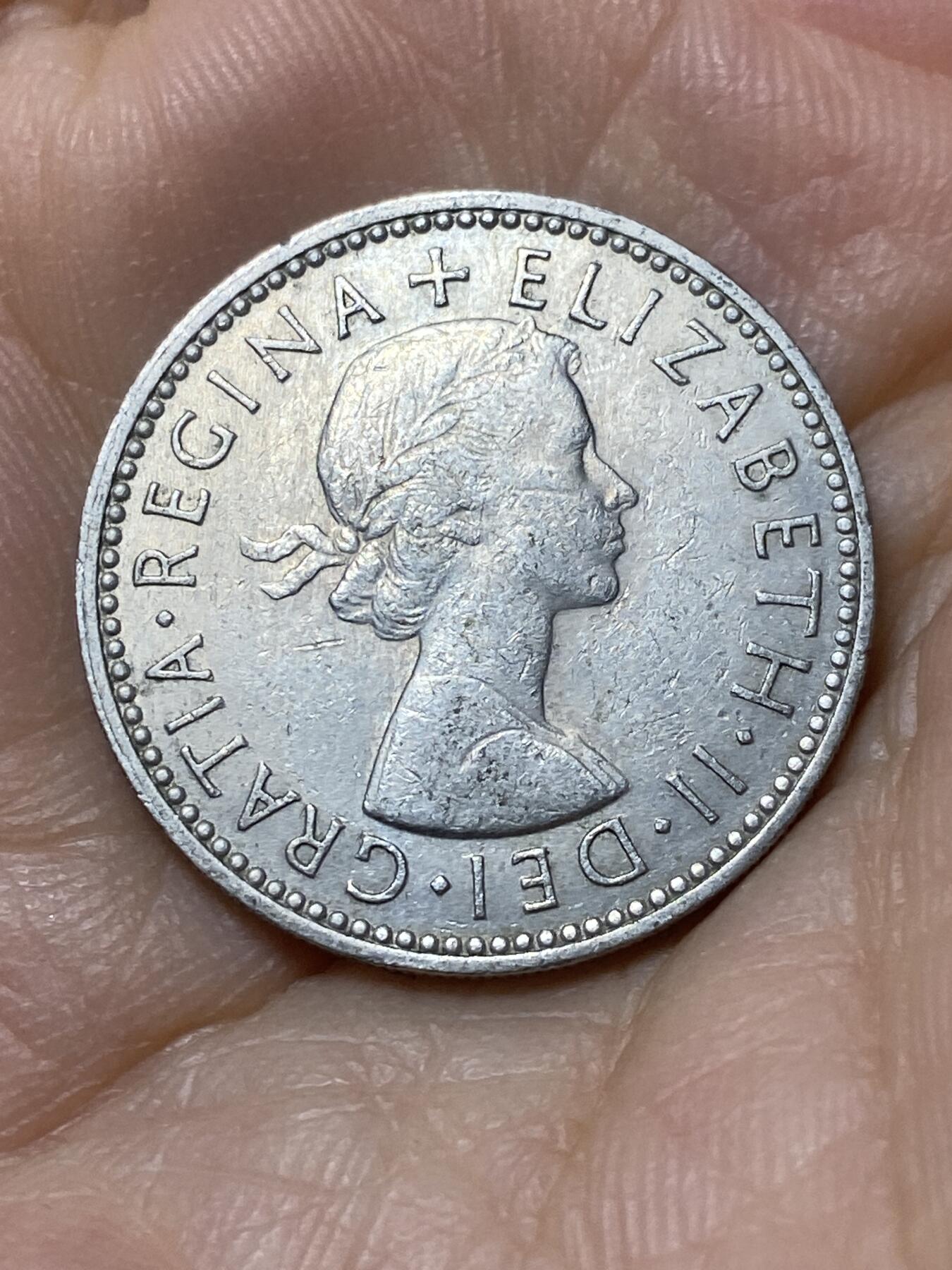 2025年第九十六场(总第一百二十二场）外国好品散币(免佣金) 英国🇬🇧1966年1先令(伊丽莎白二世青年桂冠，苏格兰盾徽第二版)