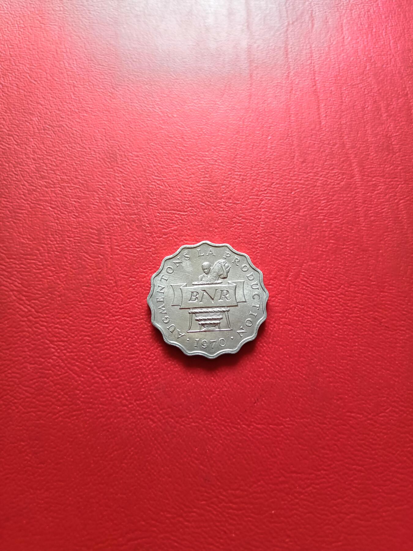 【云涧收藏】第六十五场 卢旺达1970年2法朗，UNC