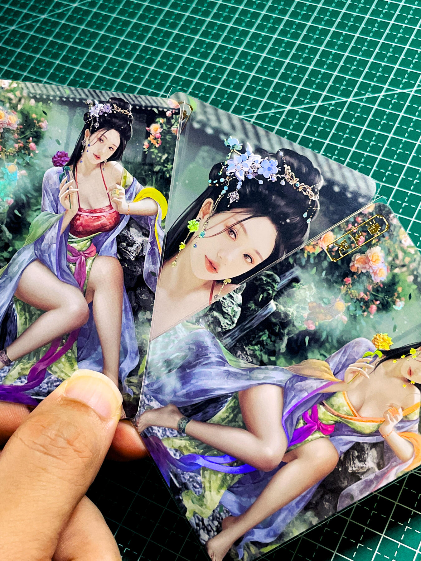 【关注参拍有赠卡】显眼宝33期  9.26日晚21:50结束 【全网限量限定编号】卡将卡牌 绝代芳华 潘玉儿 潘家出人才一套三张 彩闪 63*88 