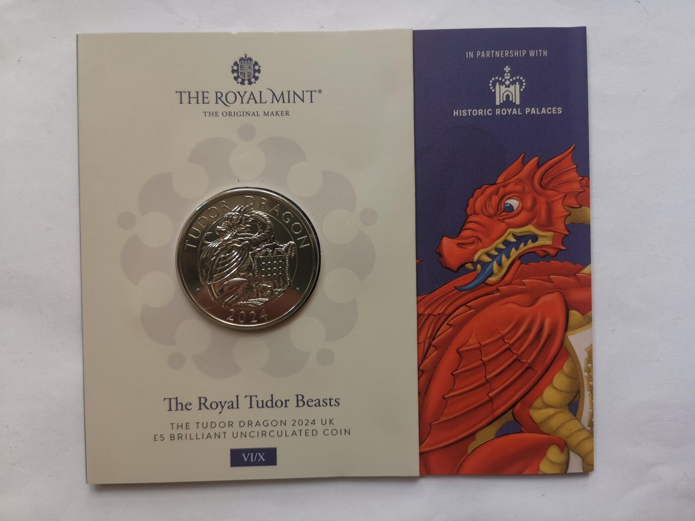 巨藏钱币首秀-古今中外钱币套装专场 英国2024年5镑纪念镍币龙头神售-查尔斯头像