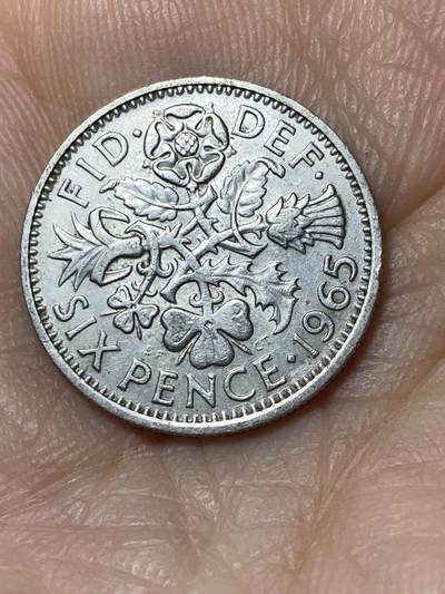 2025年第九十六场(总第一百二十二场）外国好品散币(免佣金) - 英国🇬🇧1965年6便士(伊丽莎白二世青年桂冠第二版)