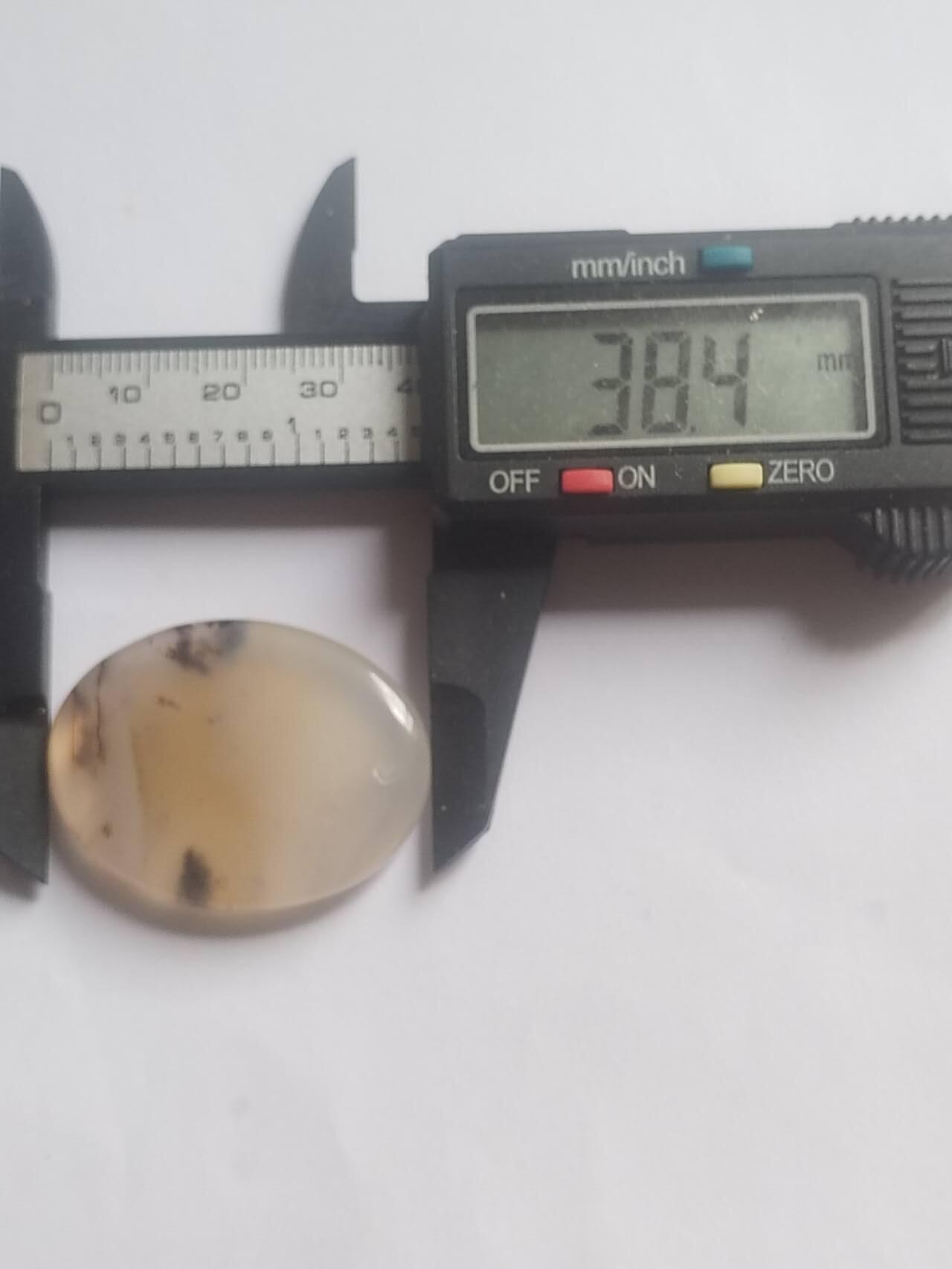 玉石 手镯 手串 手链专场 玛瑙玉髓挂件。