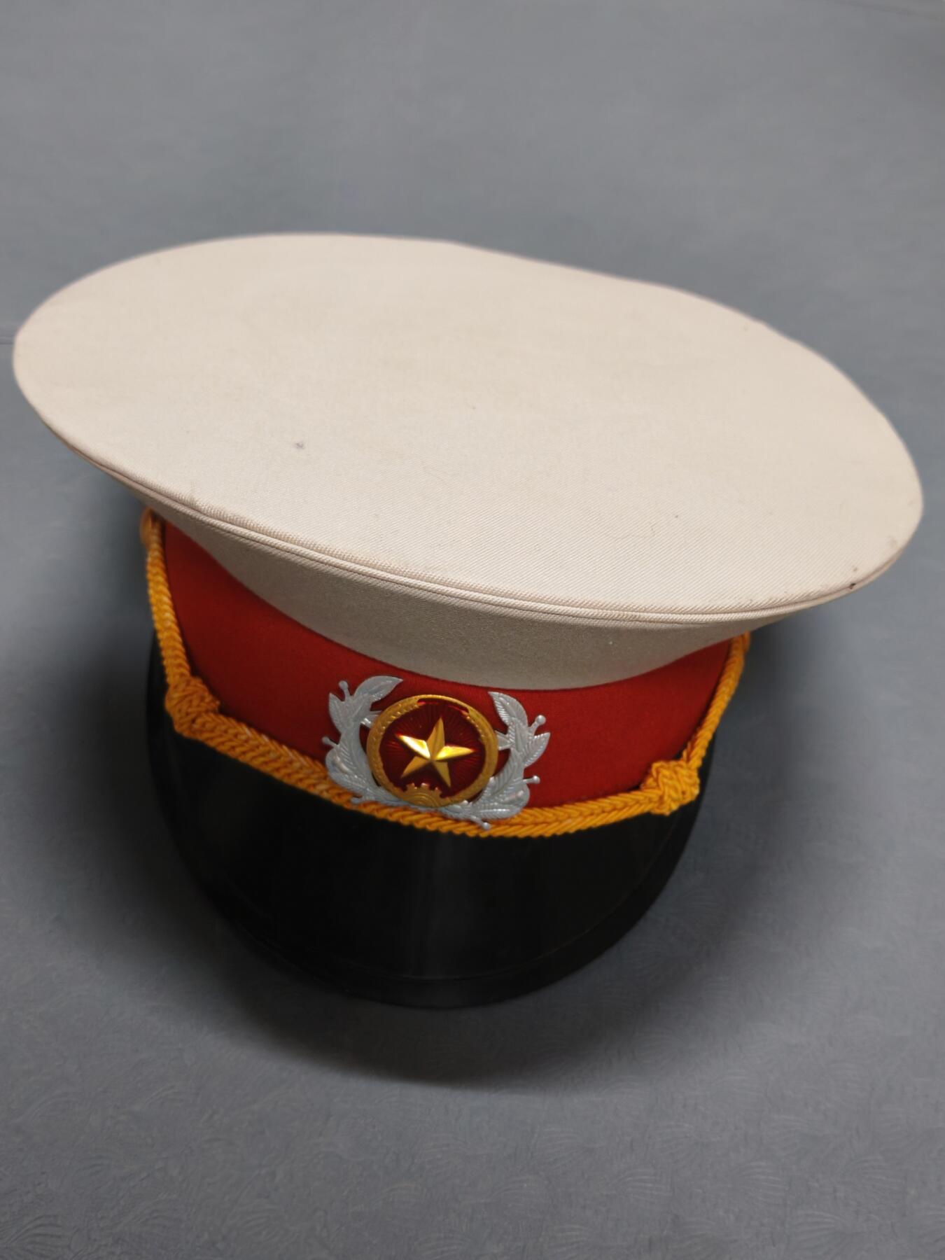韵星假日拍卖第二十五期 -- Rimey Holidays Auction 25 越南社会主义共和国公安白甲大檐帽 少见