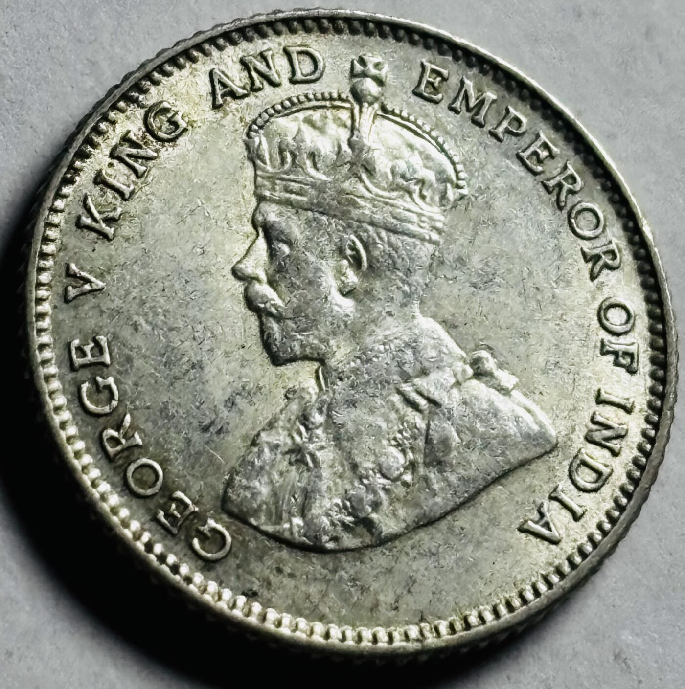 文馨钱币收藏第 273 场， 长期接收代拍品 少见原光好品 1927 年英属海峡乔治五世 10 分银币，第三版关门年 600 银，只发行两年
