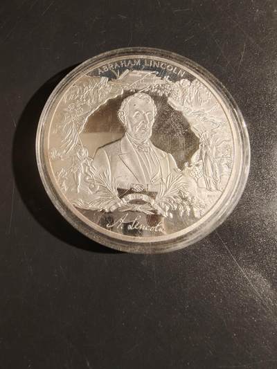 老王徽章第151期 - 美国内战150周年纪念章      原盒    精制镜面     大尺寸      直径69mm.   重量110g