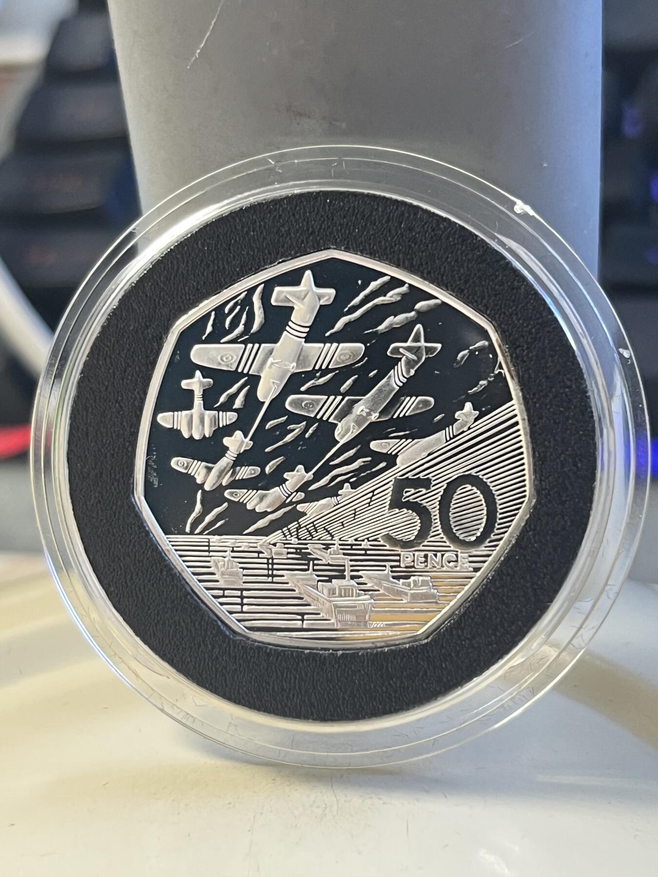 第176期拍卖【长期征集拍品】【欢度国庆中秋双节】 美国法国英国1994年诺曼底D-DAY登陆纪念银币3枚套，年份：1995年，金属:90%银/90%银/92.5%银。重量：22.2/26.73/13.5克