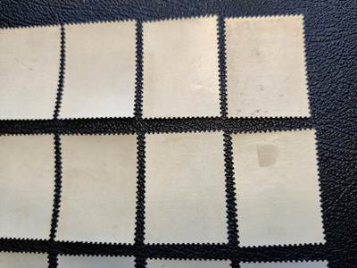 洪涛臻品批发群 精选邮票限时拍卖第1119期  特44菊花盖销 全部原胶润 票身硬挺 实物正反图 上上品