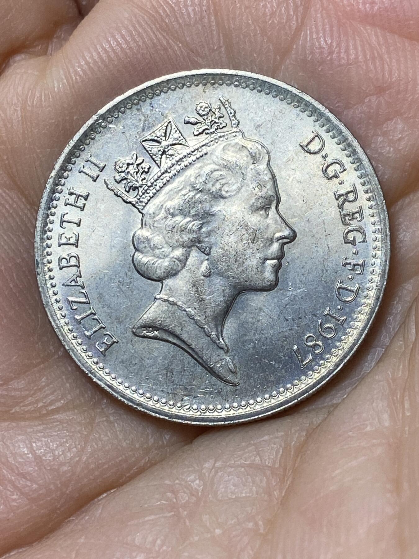 2025年第九十六场(总第一百二十二场）外国好品散币(免佣金) 好品–英国🇬🇧1987年5便士(伊丽莎白二世中年高冠)