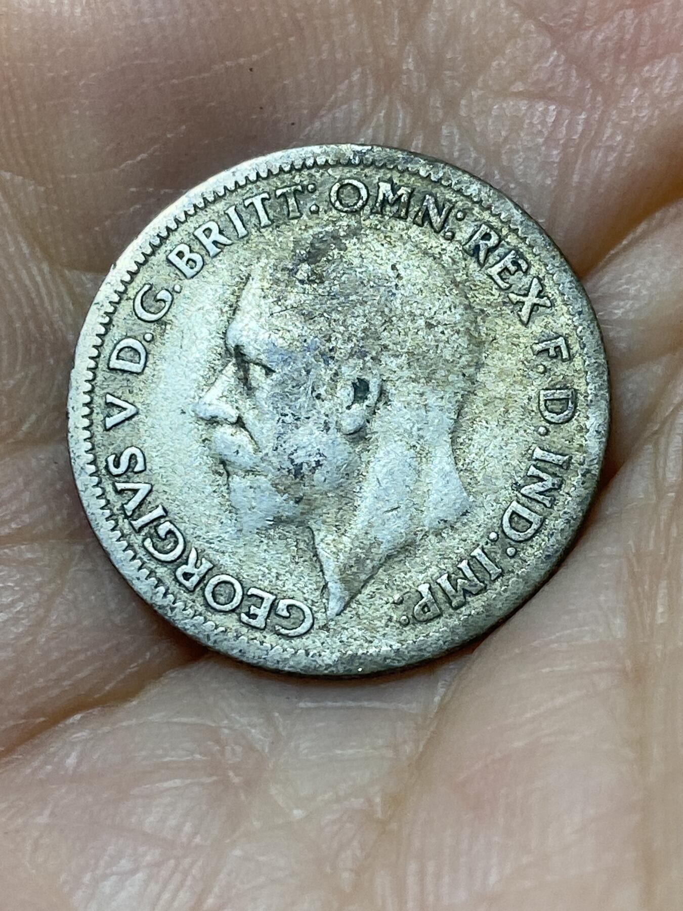2025年第九十六场(总第一百二十二场）外国好品散币(免佣金) 英国🇬🇧1933年6便士银币(乔治五世第五版，500银)