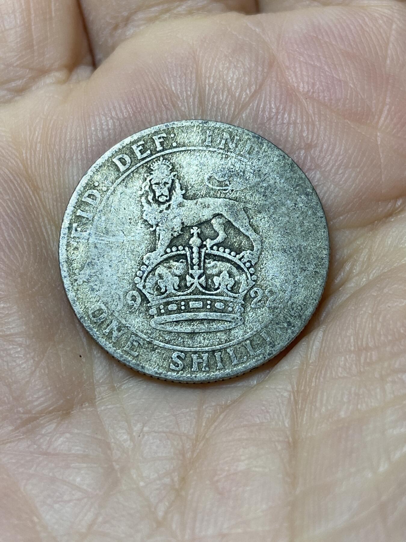 2025年第九十六场(总第一百二十二场）外国好品散币(免佣金) 英国🇬🇧1922年1先令银币(乔治五世第二版，500银)