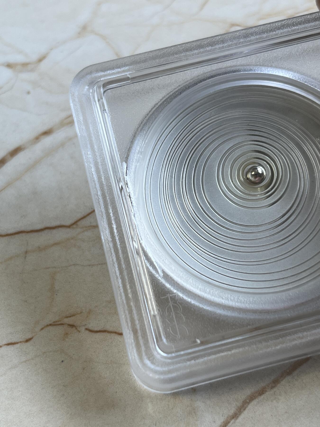 第176期拍卖【长期征集拍品】【欢度国庆中秋双节】 PCGS-PR69DCAM CAMEO 立陶宛2014年最后的拉特弧形镶嵌银珠精制纪念银币-50拉特（波罗的海货币绝唱！28.28克重，925银，43MM，限量发行3000枚，斩获2015年度硬币之星最佳银币第一名及原创技术第二名），无盒证书，评级盒有条裂痕