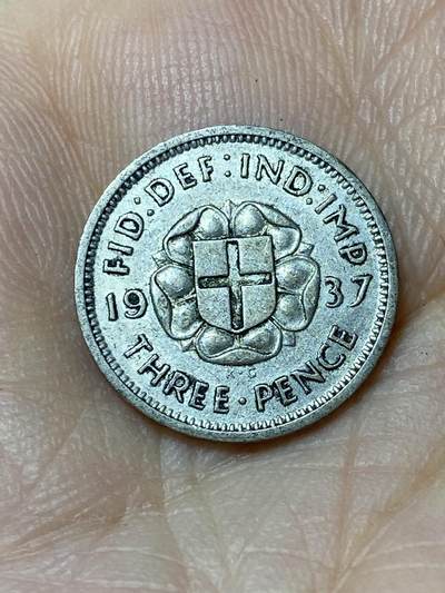 2025年第九十六场(总第一百二十二场）外国好品散币(免佣金) - 英国🇬🇧1937年3便士银币(乔治六世加冕年，第一版首发年，500银)