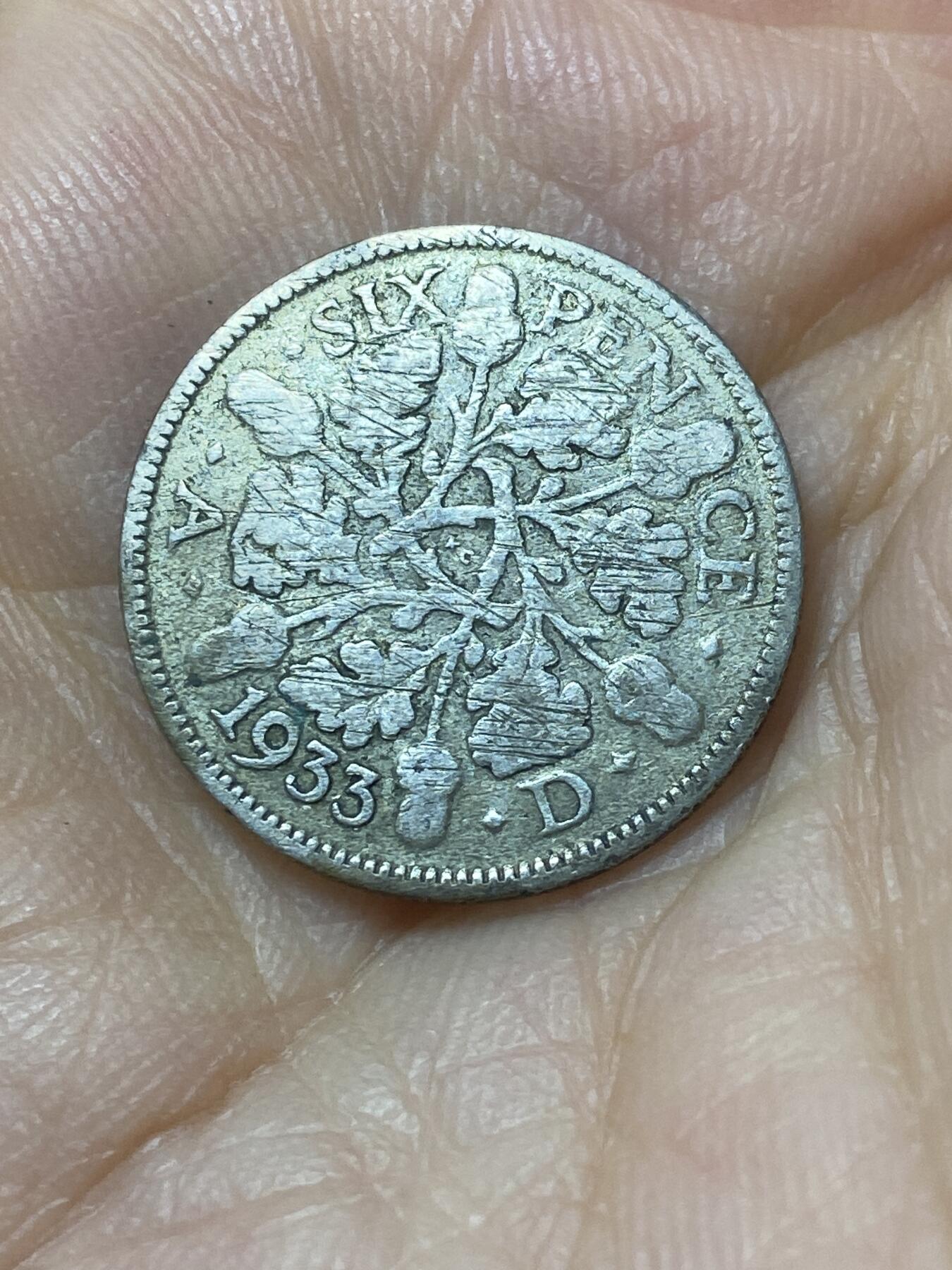 2025年第九十六场(总第一百二十二场）外国好品散币(免佣金) 英国🇬🇧1933年6便士银币(乔治五世第五版，500银)