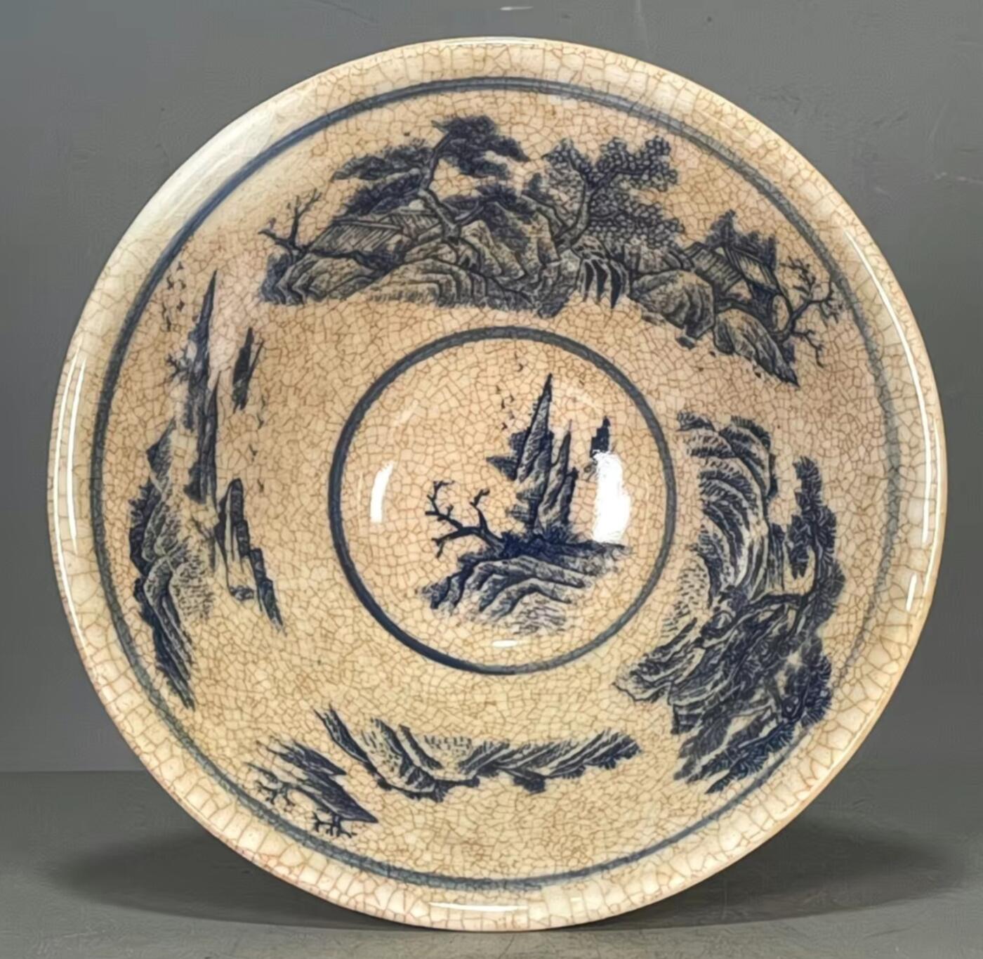 听雨轩  精品老旧瓷器限时专场 青花开片天字斗笠龙纹碗