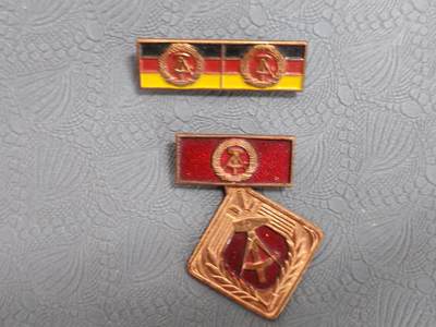 韵星假日拍卖第二十五期 -- Rimey Holidays Auction 25 - 民主德国个人劳动积极分子奖章与集体劳动两次获得